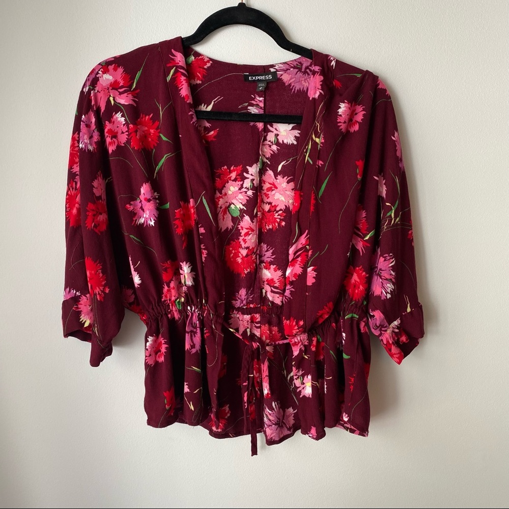 express Pink floral tie up shirt size M